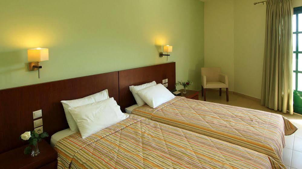 Skiathos Club Hotel & Suites Vasilias  Eksteriør billede